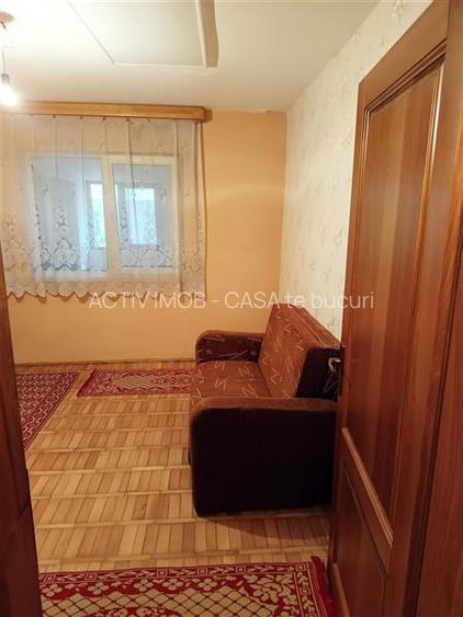 Apartament 2 camere in zona centrala Moldova Noua - 13