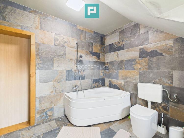 Două locuințe individuale pe 512 mp –  in GIROC - 21