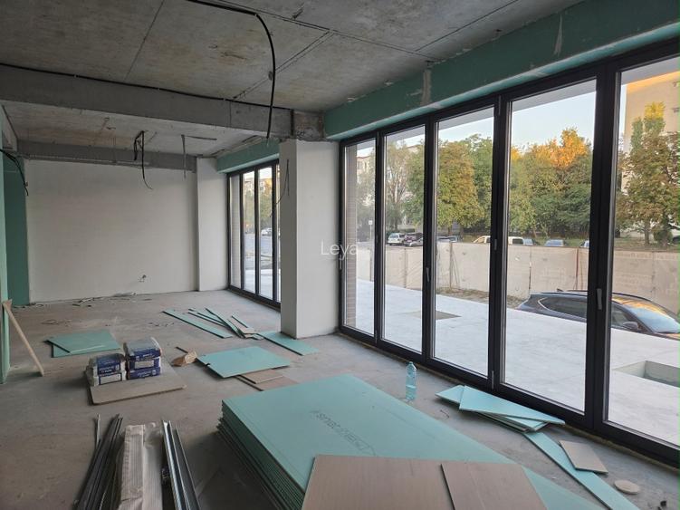 Aurel Vlaicu 305e Spațiu comercial de închiriat, 320mp - 4