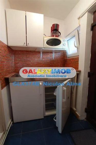 Garsoniera la curte 5 minute de mers statia de metrou Laminorului - 4