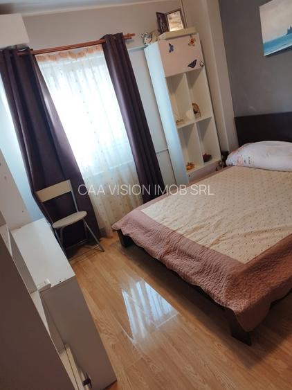 Apartament de 3 camere de vânzare - 3