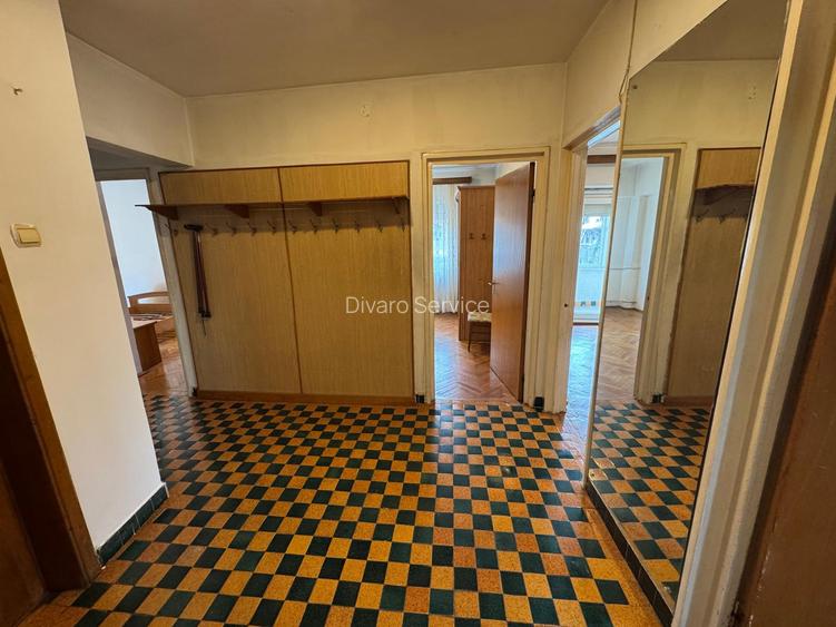 Vanzare apartament trei camere imobil solid Piata Ion Mihalache metrou - 7