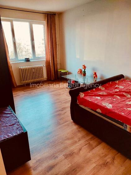 Apartament 1 Decembrie 1918, 1 minut de metrou, stradal, mobilat complet, liber - 2