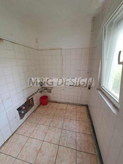 2 camere  Dacia parter cu balcon - 9