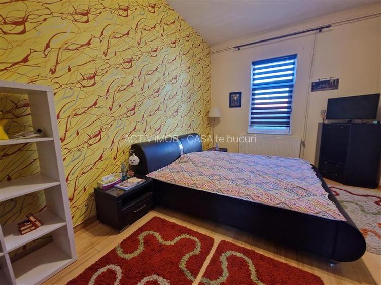 Casa P+E, suprafata utila 446.66 mp, teren 866, pretabila - clinica, restaurant, - 2