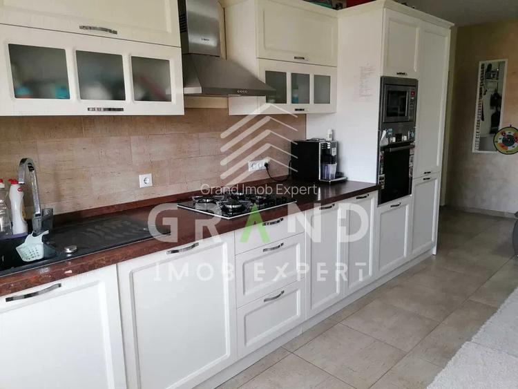 Vanzare apartament decomandat 3 camere, Floresti – ultrafinisat, parcare inclusa - 2