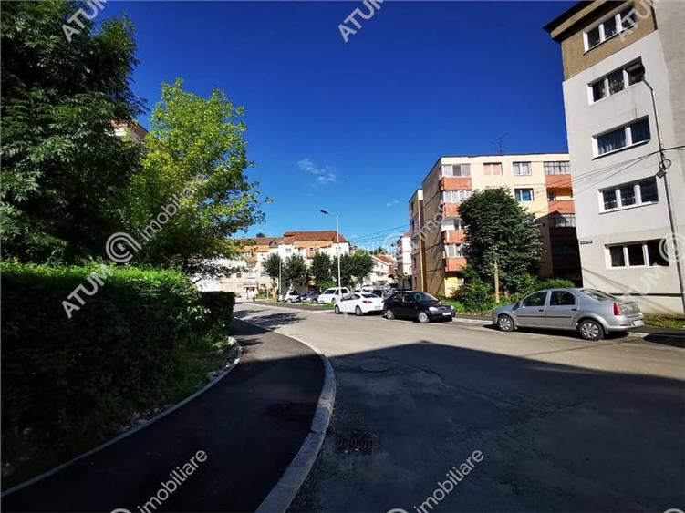 Apartament 2 camere balcon si pivnita situat in zona Strand din Sibiu - 11