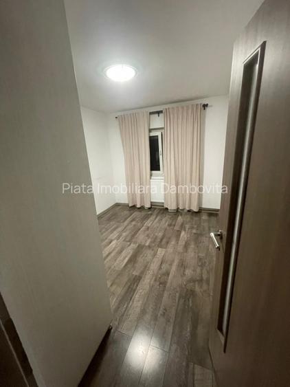 Apartament 3 Camere Decomandat, 80 mp, Etaj 2 - Zona Clubul Sportiv, Târgoviște - 9