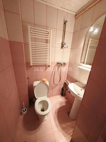 Garsoniera  Podu Ros, in bloc de apartamente! - 7