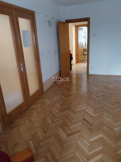 VANZARE AP. 4 Camere Sector 3 București  - 3