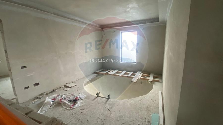 Casă / Vilă cu 4 camere de vânzare, Nucet, Dambovita. - 6