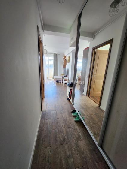 Apartament cu 3 camere 2 parcari, priveliste frumoasa, zona Terra - 2