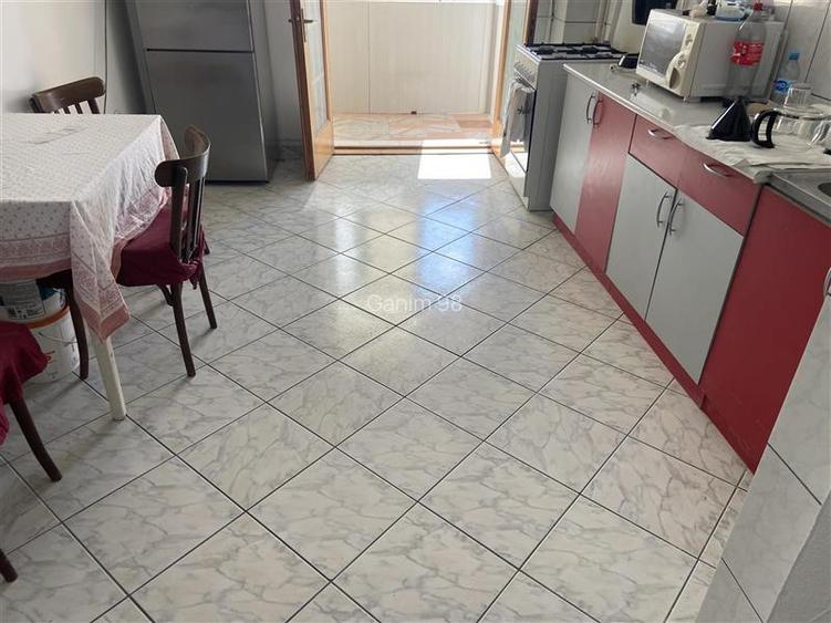 Apartament 4 camere  in Focsani , 98 mp , zona ultracentrala  - Teatrul Municipa - 18