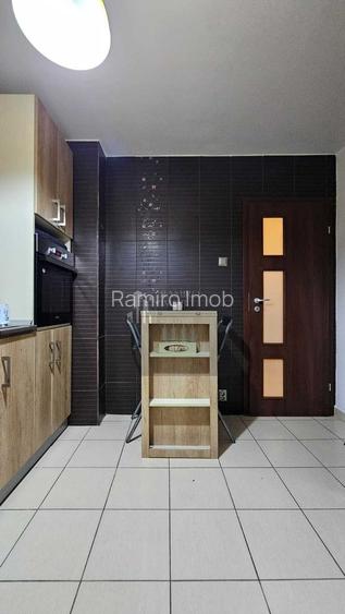 2 camere 49mp bloc 1977 etaj 1 Bd Brancoveanu sector 4 - 4