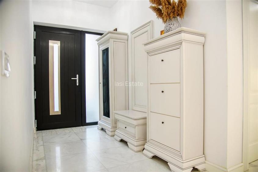 Casa intr-o zona linistita cu garaj si teren-1091 mp - 17