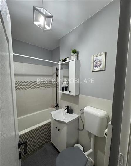 AP.2 CAM RENOVAT MOBILAT UTILAT SECTOR 1 ION MIHALACHE METROU 1 MAI - 7