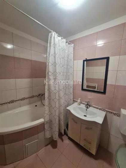 Apartament 3 camere, 64 mp, parcare! Zona Terra! - 8
