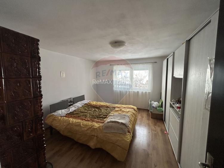 Casă cu 3 camere in Baia Sprie cu priveliste asupra orasului. - 12