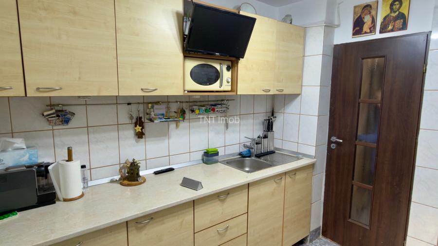 Apartament doua camere Crangasi - Piata, metrou, comision 0 ! - 6