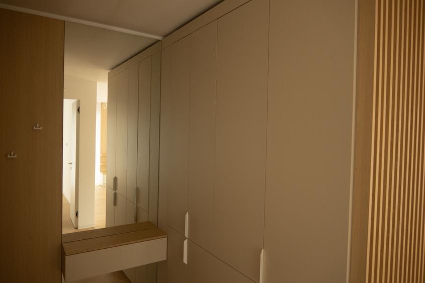 APARTAMENT 2 CAMERE SEMI MOBILAT ONE LAKE CLUB | URGENT DE VANZARE