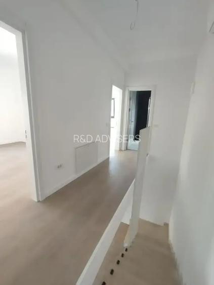Vila superba tip duplex mutare imediata Pallady metrou Republica - 20