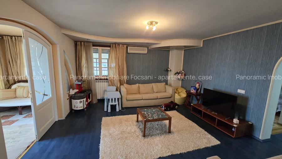 Vila de vanzare Petresti Crang - 42