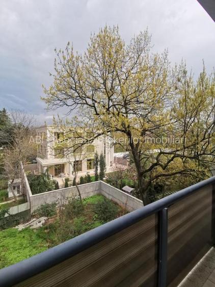 Primaverii exclusivist 3 camere, 3 bai, supr totala 240mp - 2