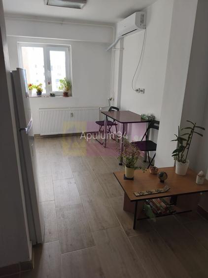 Vanzare apartament in zona Decebal- Calarasilor, metrou magistrala M2 - 2