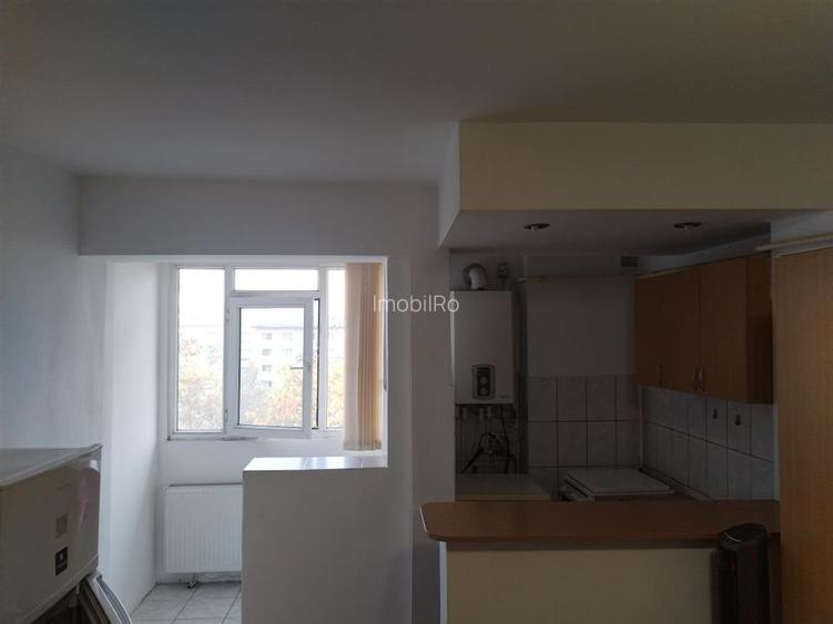 Garsoniera - zona Tudor Vladimirescu - 5
