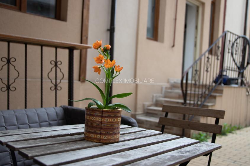 Unirii Mitropolie Studio Premium  In Bloc tip Vila cu Centrala Proprie - 3