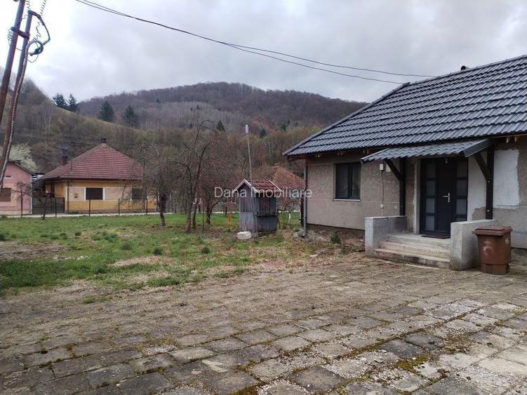 CASĂ DE VÂNZARE ÎN RUSCA MONTANĂ\JUD. CS - 3