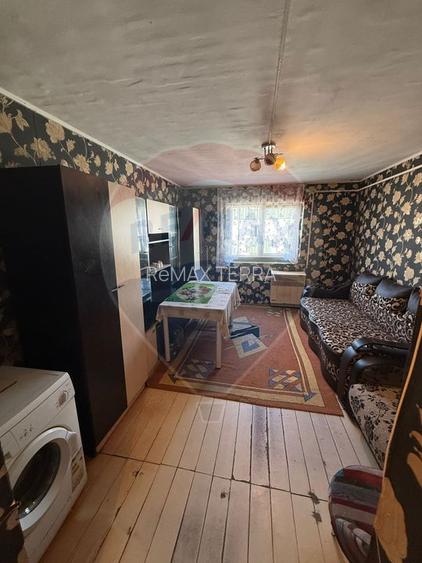 Electrolizei, garsoniera modesta de inchiriat - 3