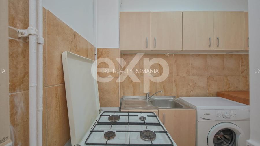 Garsonieră | 30,5 mp utili | Tractorul – B-dul 13 Decembrie | Etaj 8/9 - 9