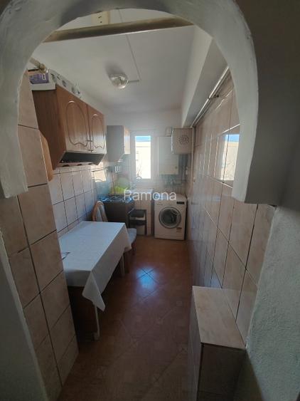 Apartament de vânzare Zona 23August  - 2