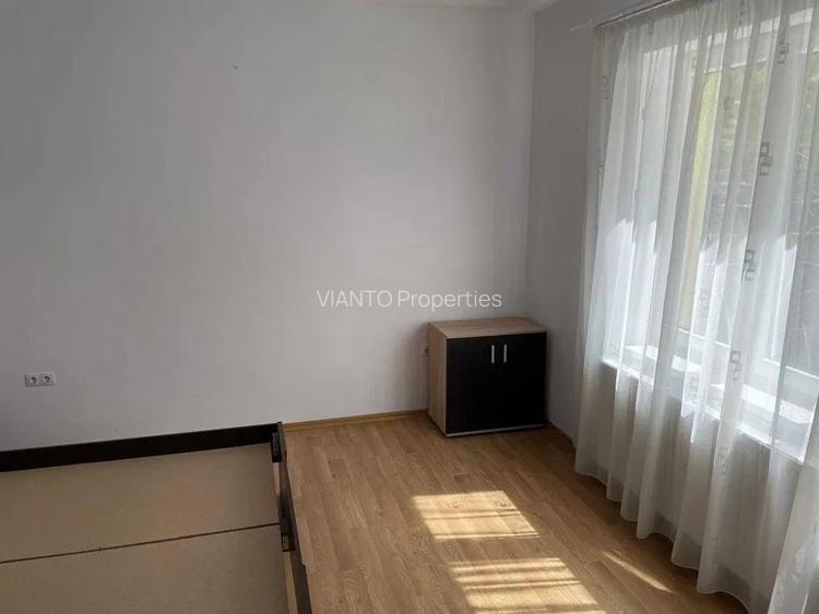 Casa 3 camere singur in curte - 3