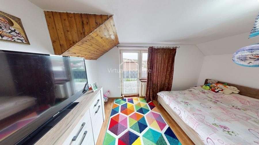 Casa individuala de vanzare cu 4 camere,garaj,curte-Sura-Mare - 9