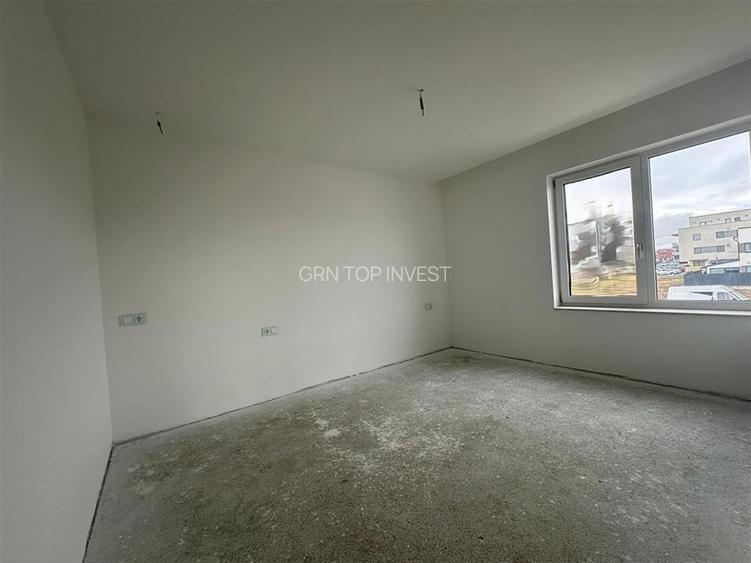 Duplex 4 camere 250mp teren zona Selimbar - 9