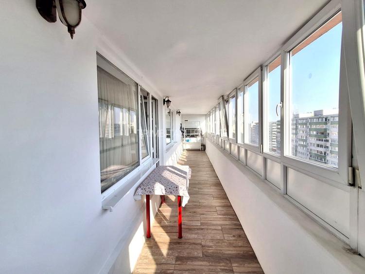 De Vanzare Apartament  2 camere Obor - 12