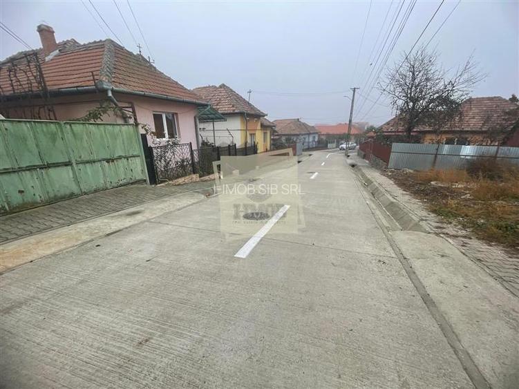 Casa individuala cu 6 camere si 3 bai si 1413 mp teren in Blaj - 5