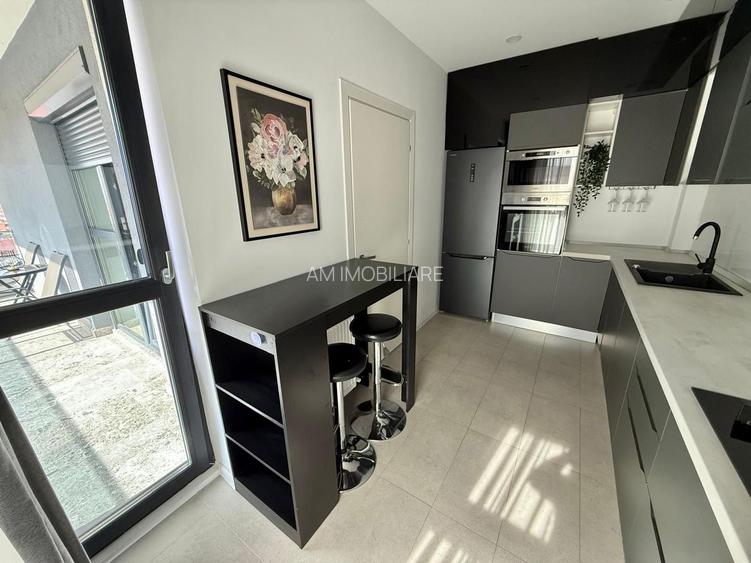 AP. 2 CAMERE REGNUM RESIDENCE - PISCINA, PRIMA INCHIRIERE,LOC PARCARE - 4