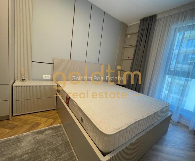 DESIGN UNIC/SUPERB/ZONA LINISTITA/LUX/1 LOC PARCARE - 12