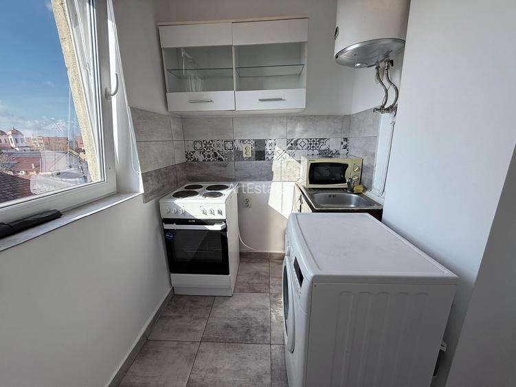 Garsonieră de vânzare Grădiste,etaj 3 - 3