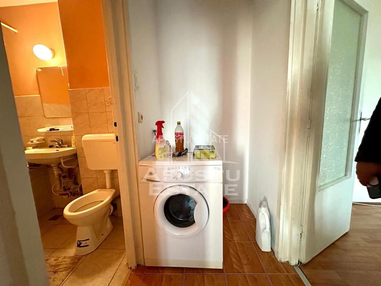 Apartament cu 2 camere de vanzare, lift, zona Centrala, Timisoara - 5