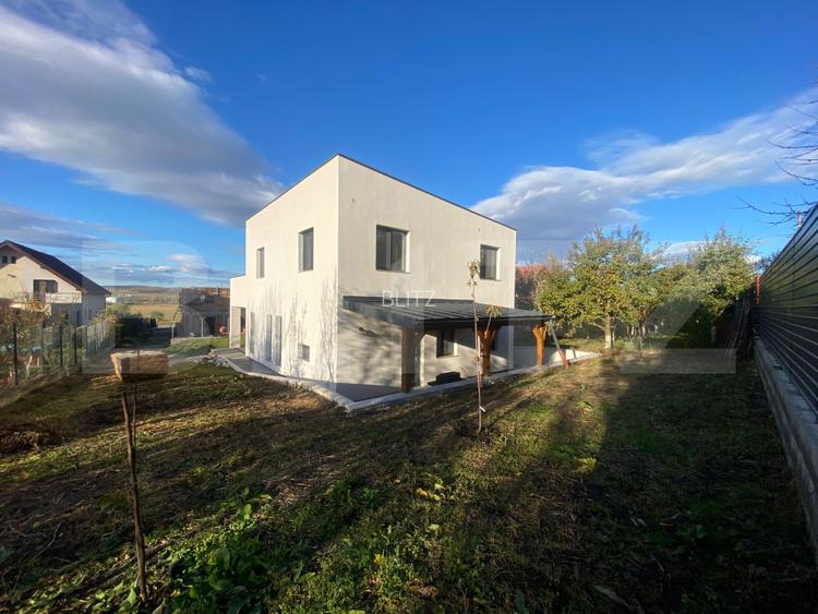 Casa individuala Dezmir, 550 mp teren, casa 135 mp utili - 2