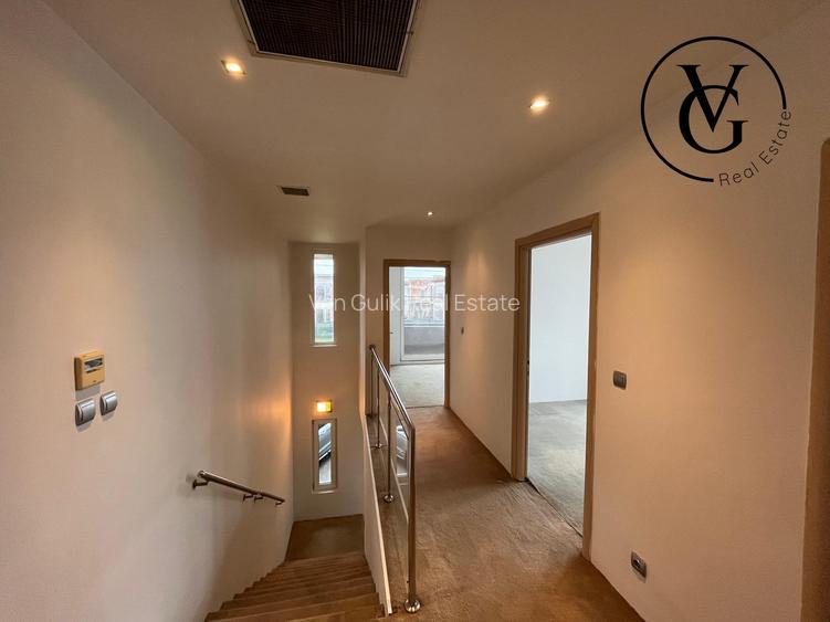 Casa 5 camere Tunari - 2