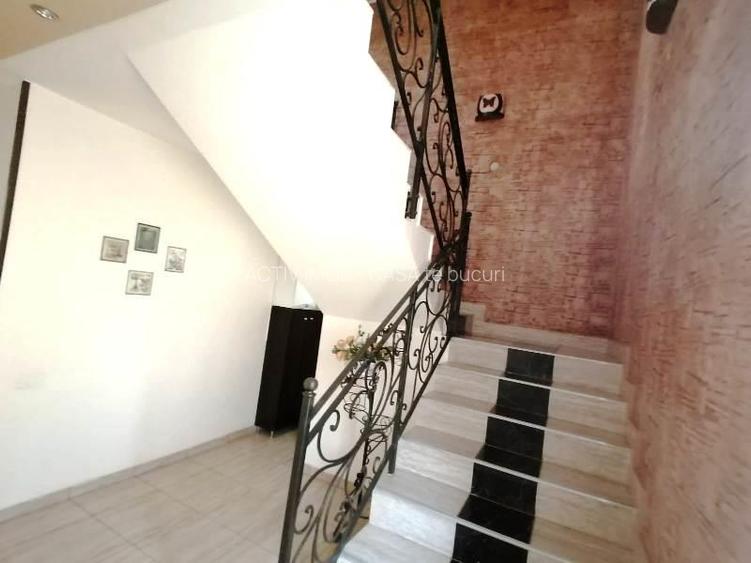 Vila individuala -  7 camere- Domnesti - Tudor Vladimirescu- 400 mp teren - 2000 - 18