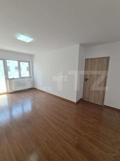 Apartament decomandat, finisaje noi, parcare subterana, zona Terra - 2