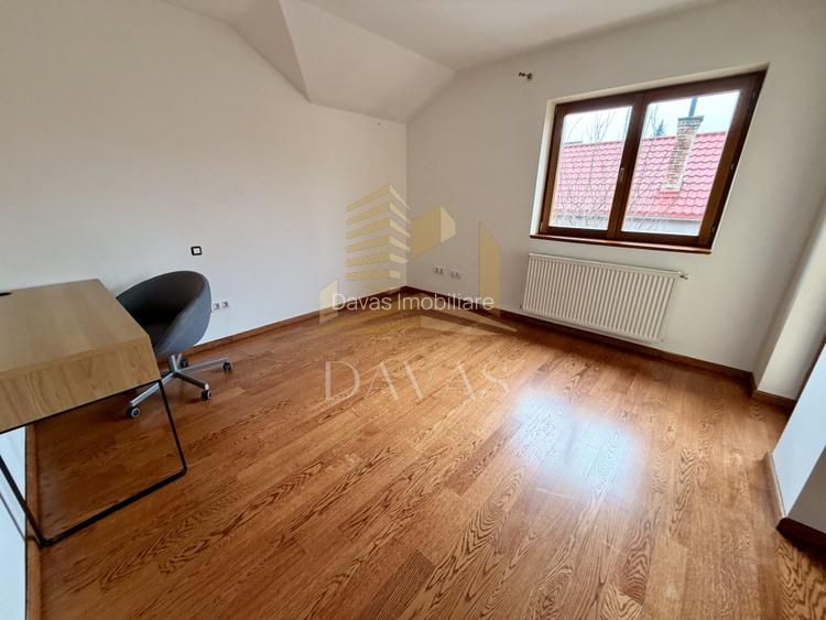 Casa individuala de inchiriat | Europa | Deschidere la 2 strazi - 13