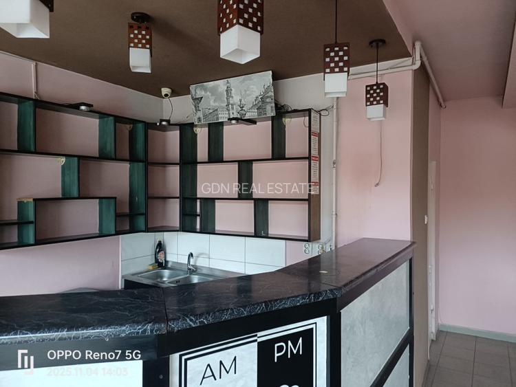 Spațiu comercial de vânzare  sau închiriat. - 2