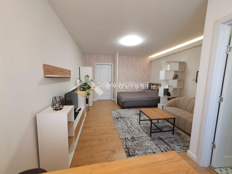 Garsoniera renovata complet , cartier Tractorul - 7